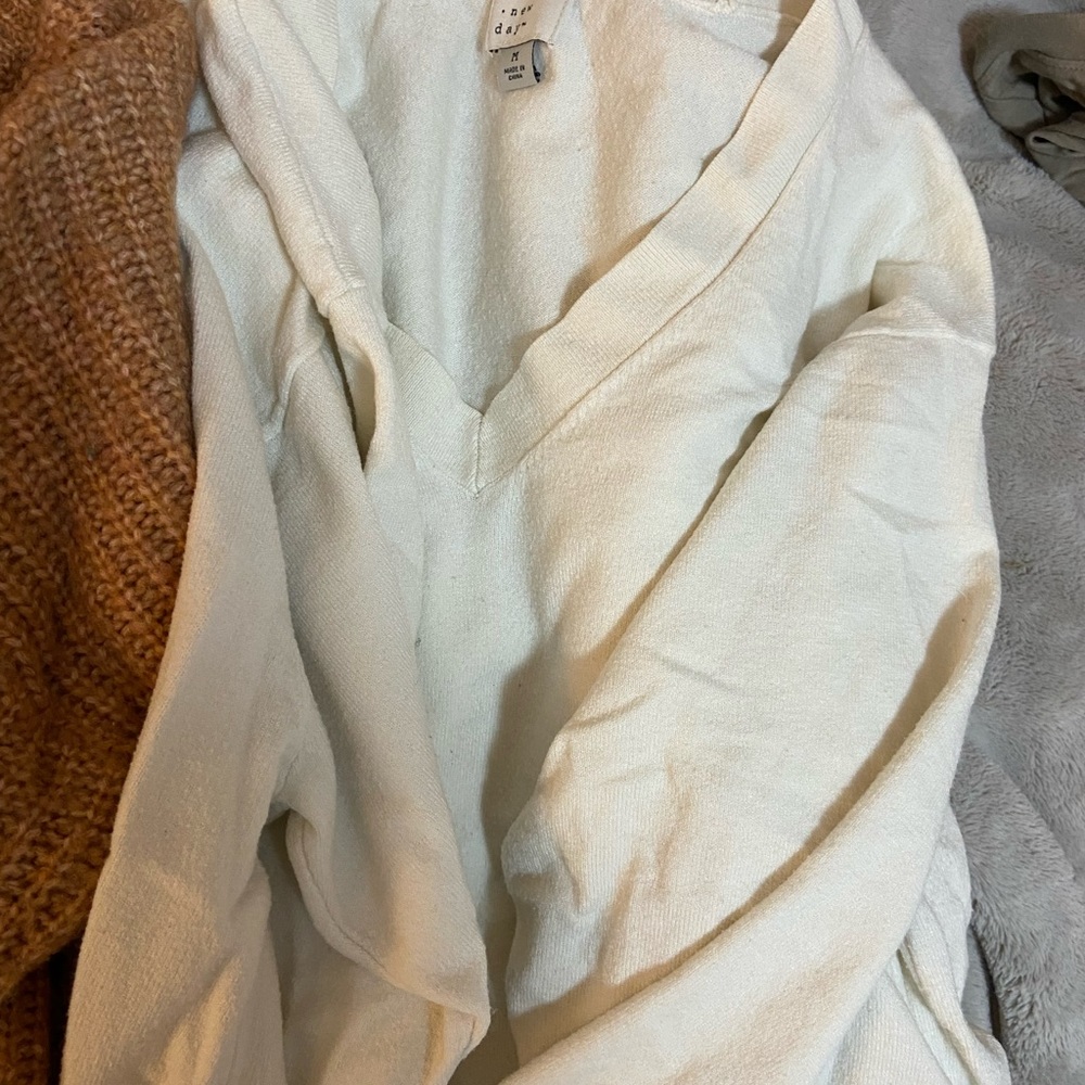 Sweater Bundle - Picture 2 of 5
